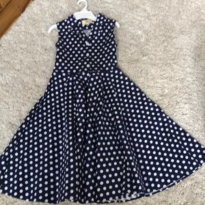 Girls dress